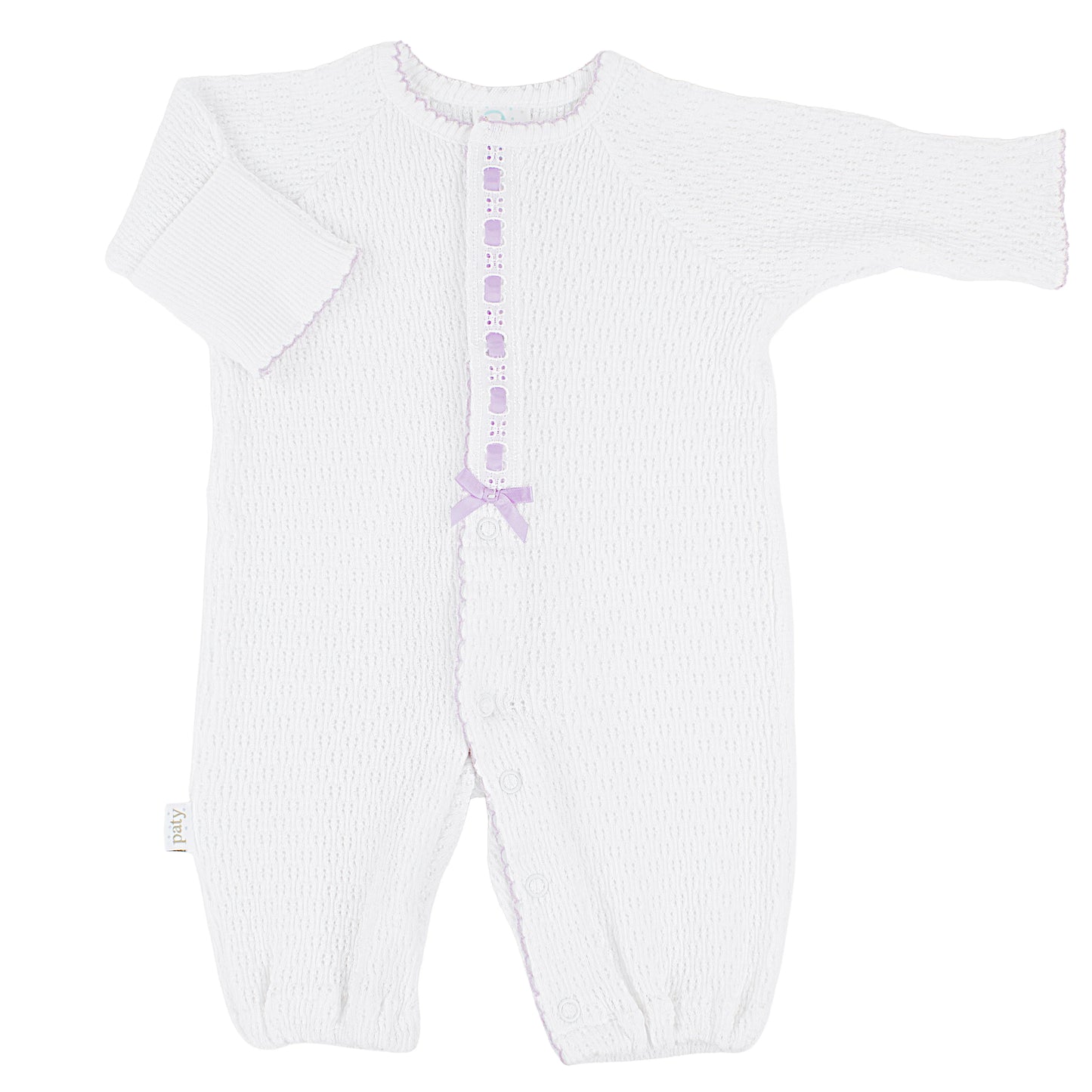 Convertor with Eyelet Trim