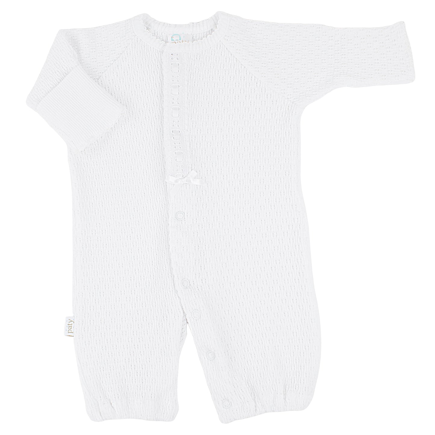 Convertor with Eyelet Trim