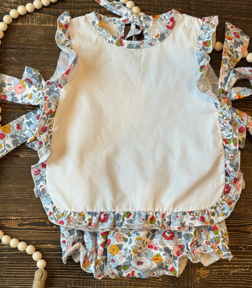 Floral apron set